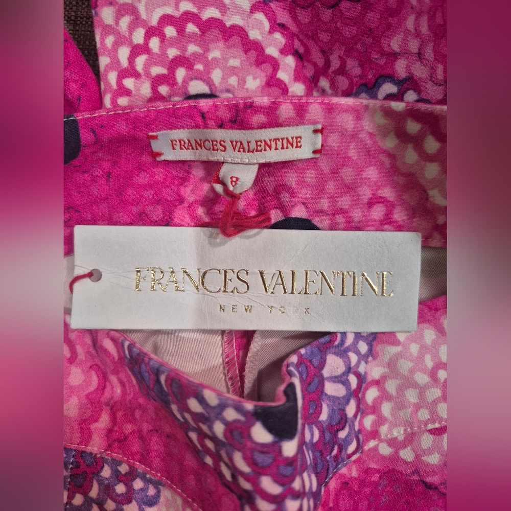 NEW Frances Valentine Pink Floral Print Cropped Capris, 25" Inseam - Picture 4 of 6